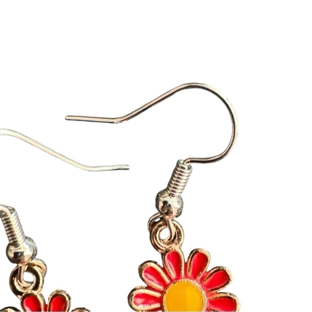 Flower Earrings - Picture 5 of 5